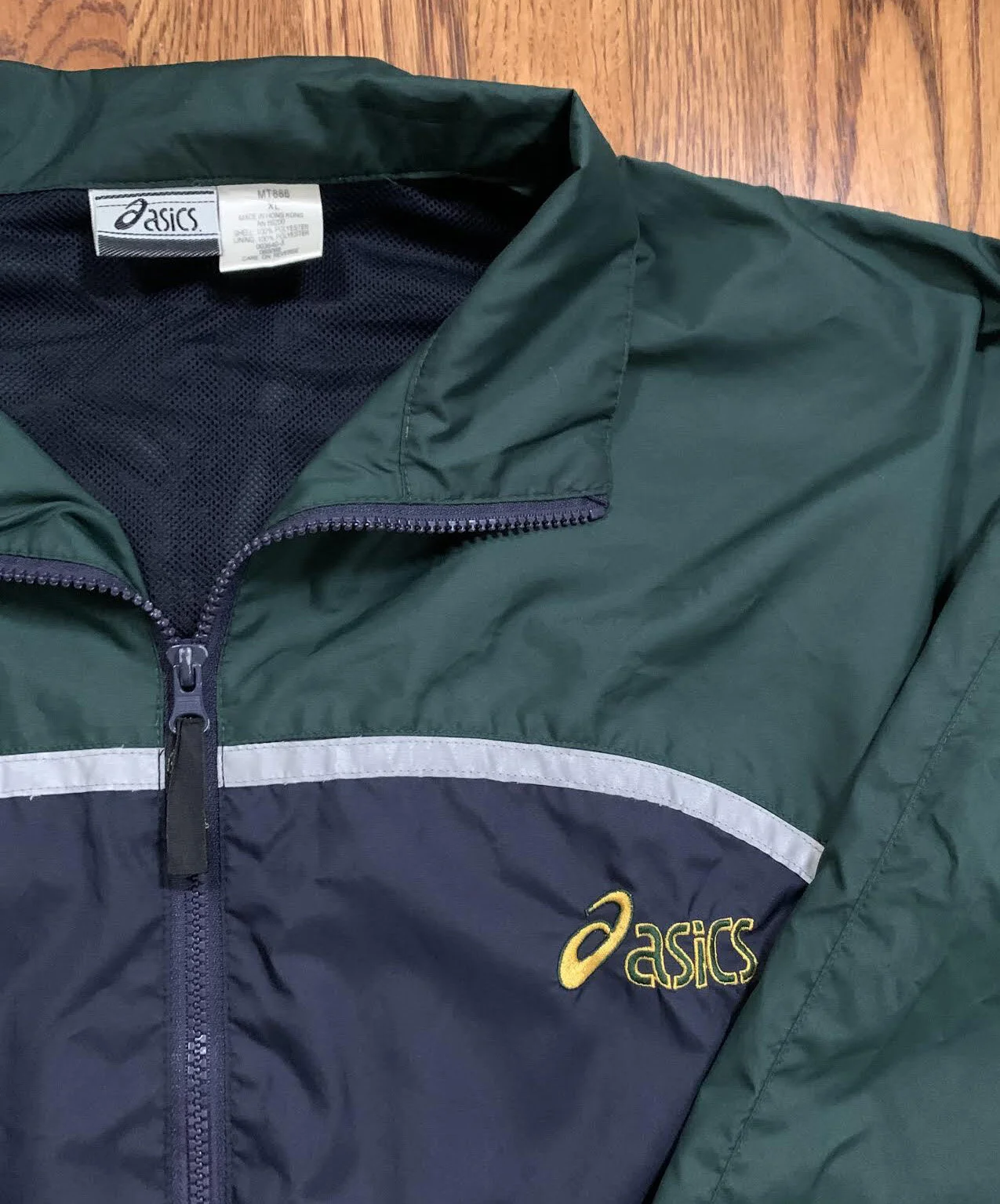 90s Asics windbreaker — Roots